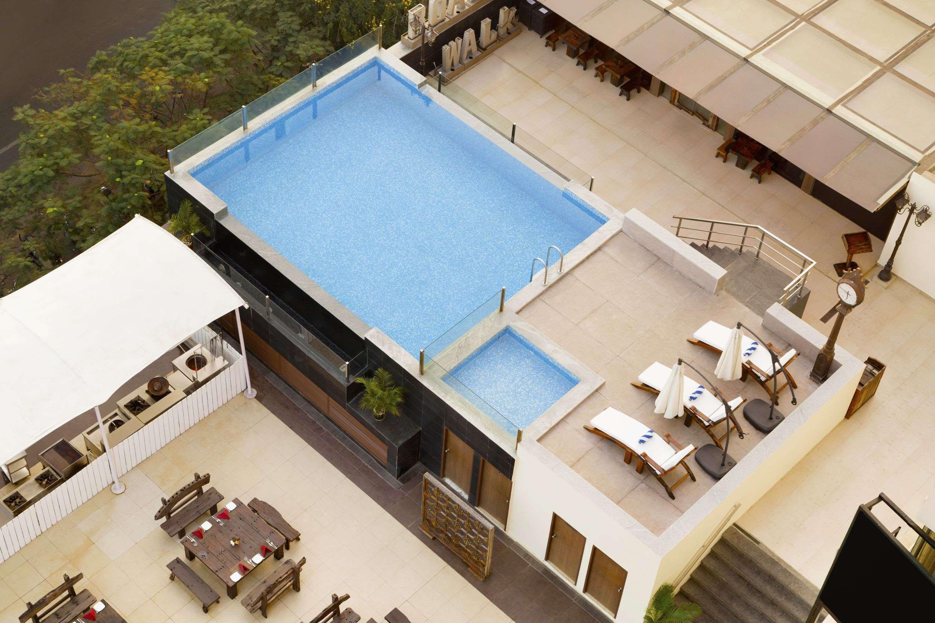 Ramada Chennai Egmore Exterior photo