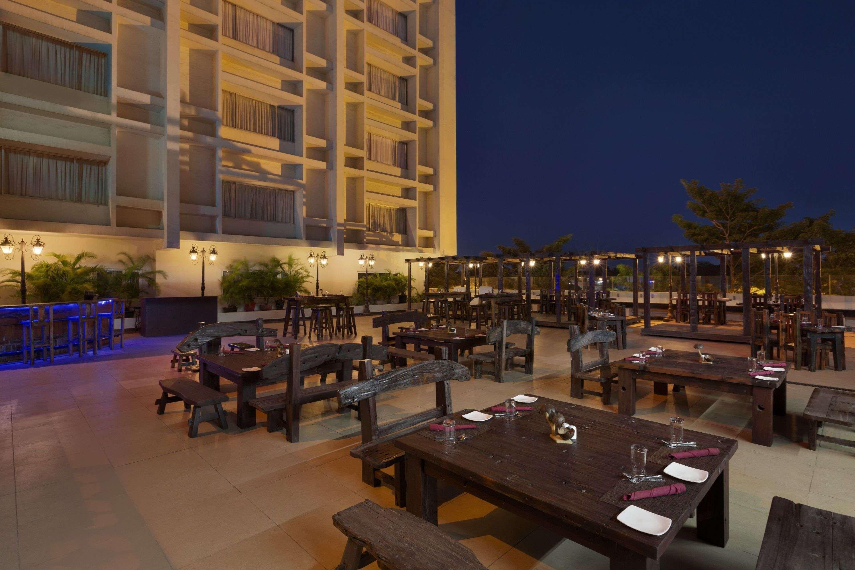 Ramada Chennai Egmore Exterior photo