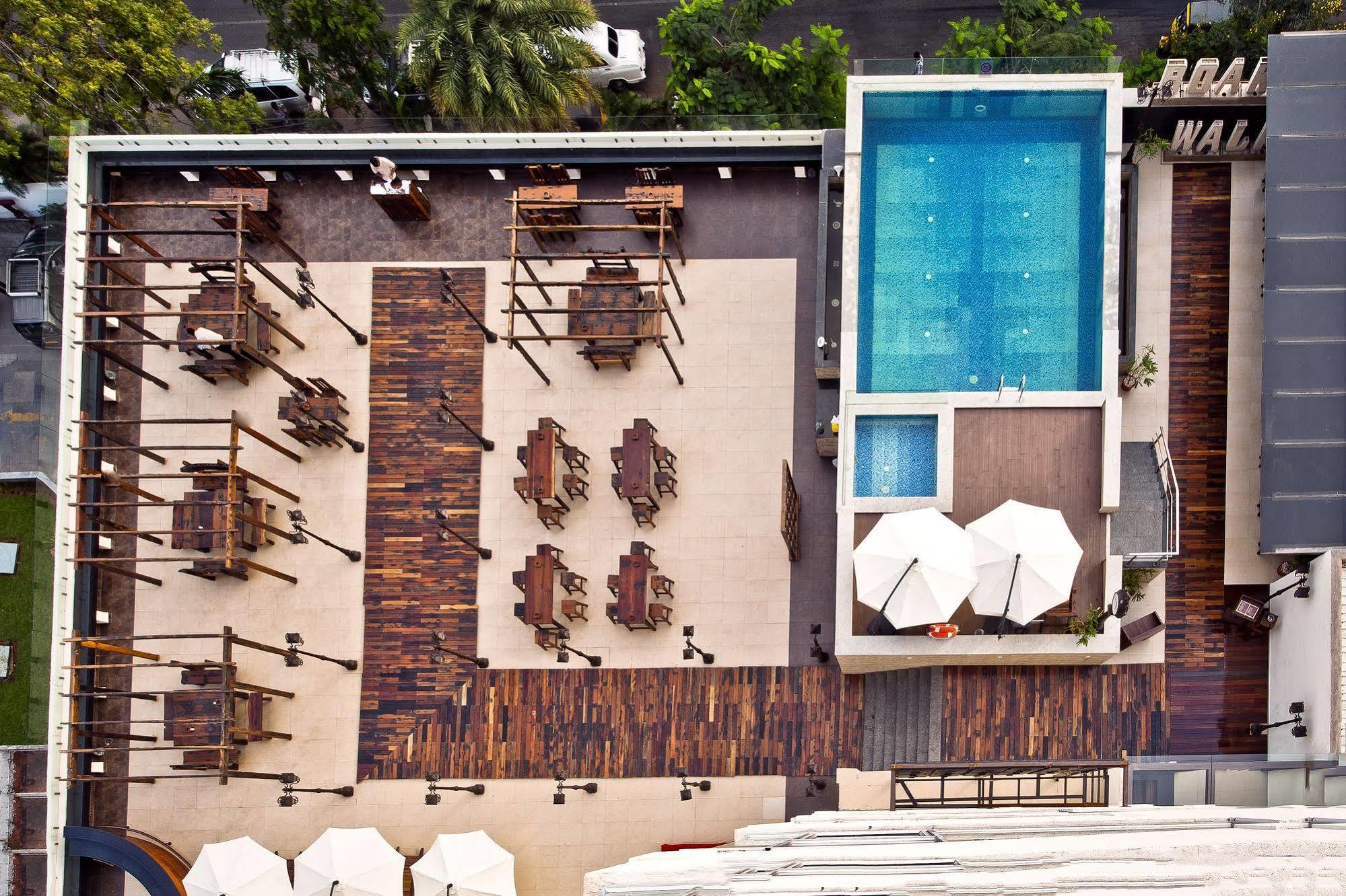 Ramada Chennai Egmore Exterior photo
